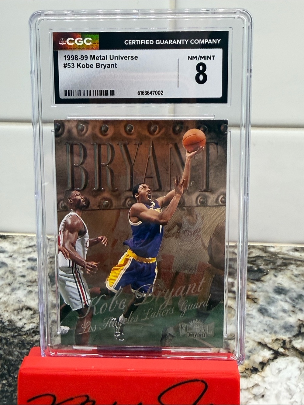 Kobe Bryant 1998-99 Metal Universe #53 - CGC MN/Mint 8